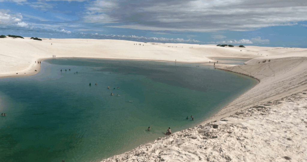 Lagoa dos Lençóis Maranhenses